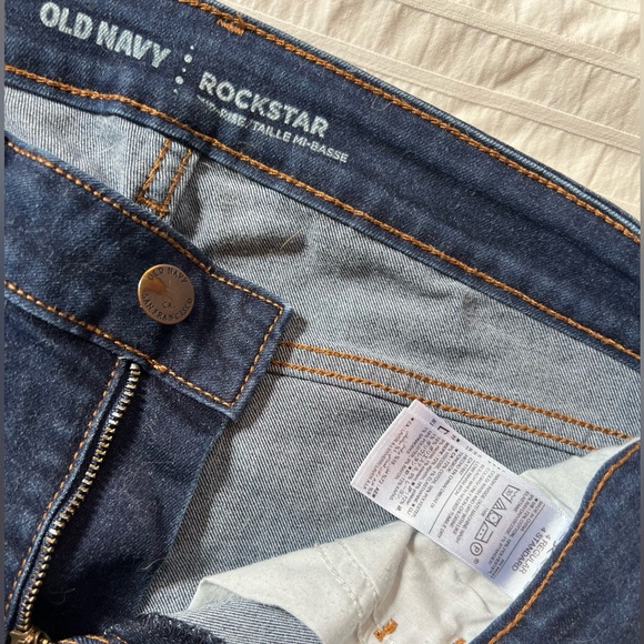 Old Navy Skinny Rockstar Jeans - Picture 2 of 2